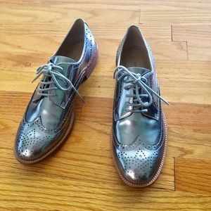 Banana Republic Shoes - Spectator Oxford shoes Banana Republic Shoes - Spectator Oxford shoes